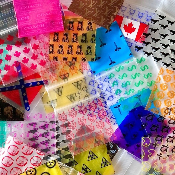 Orange Colored Color Apple Brand 200 Baggies - Picture 2 of 3